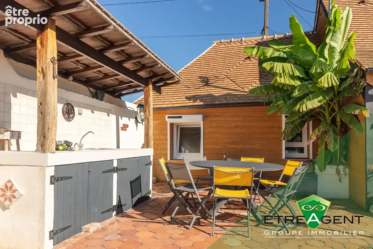 Maison SAINT-LUBIN-DES-JONCHERETS - 108 m² - 3 chambres - photo 4