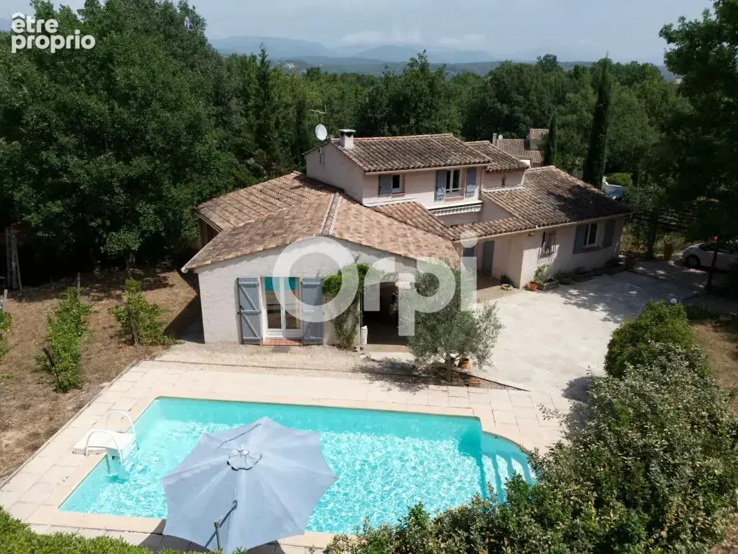 Piscine-calme-3 chambres en suite-tout à l'égout-proches commodités - photo 3