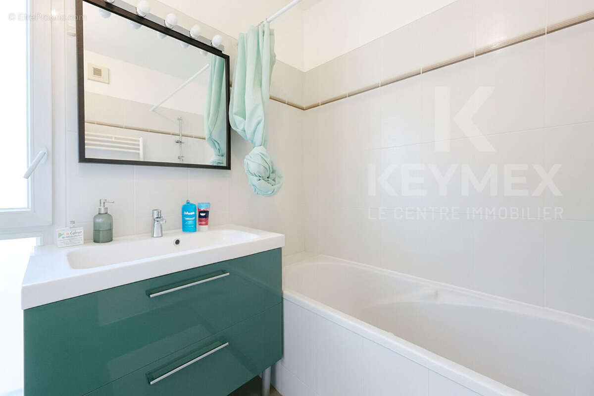 Appartement à SAINT-DENIS