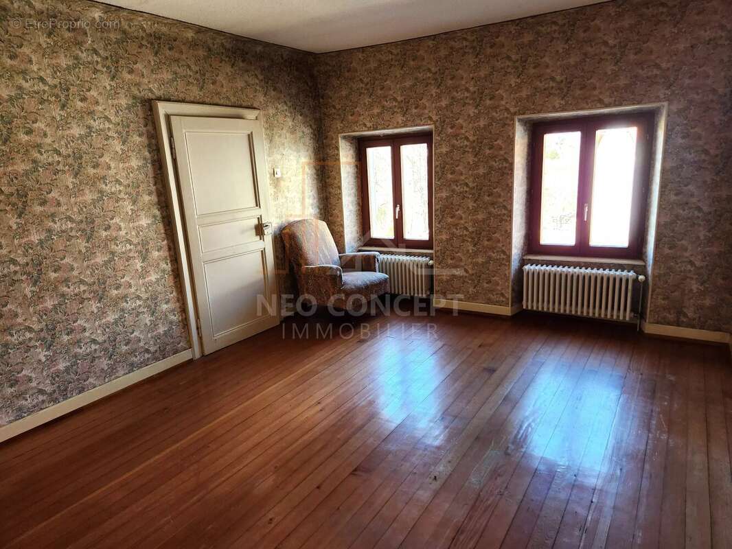 Maison à WINGEN-SUR-MODER