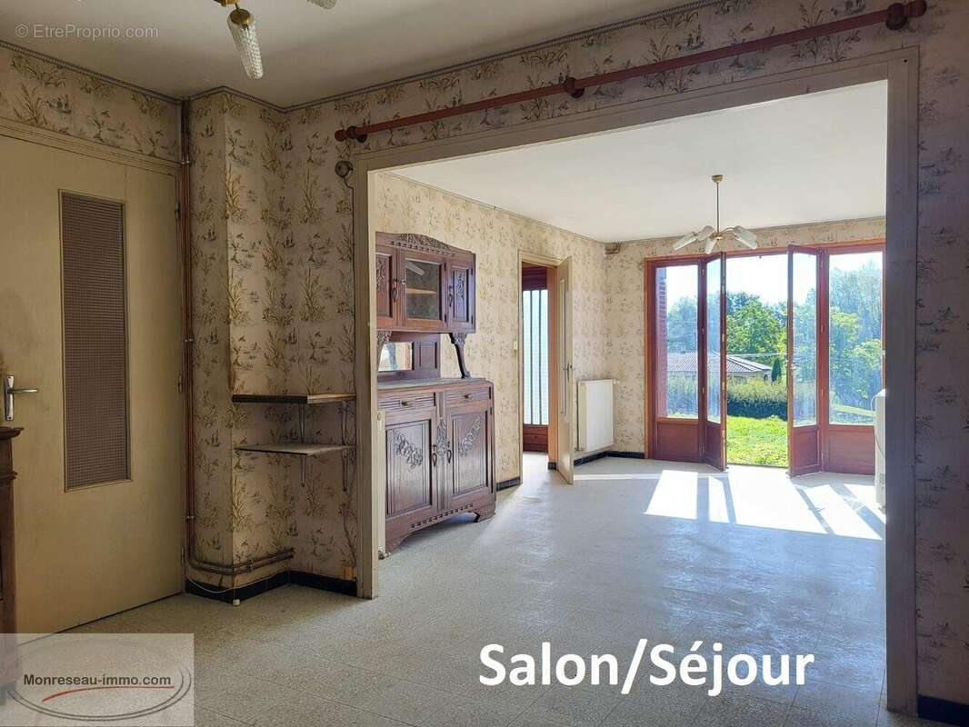 Maison à PONT-DE-VAUX