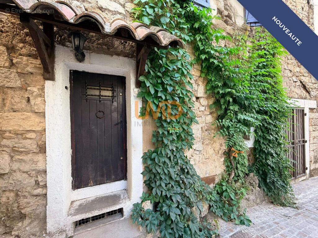 Maison en pierre au cœur de Trans-en-Provence - photo 3
