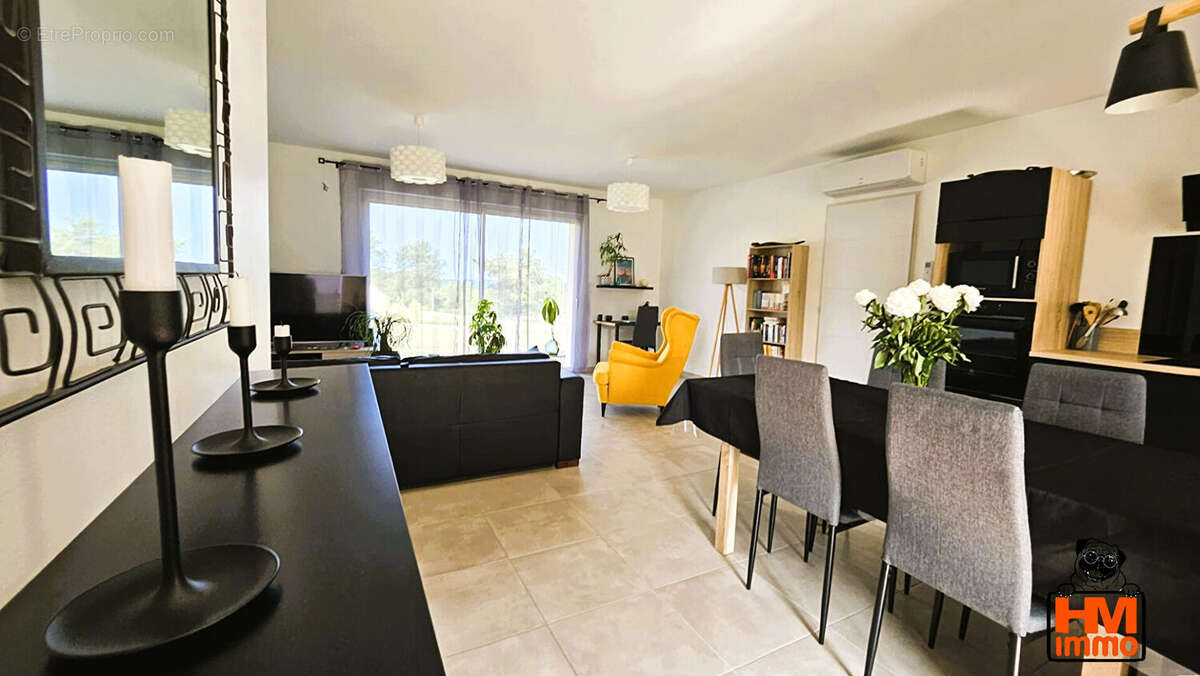 Maison à SAINT-YRIEIX-LA-PERCHE