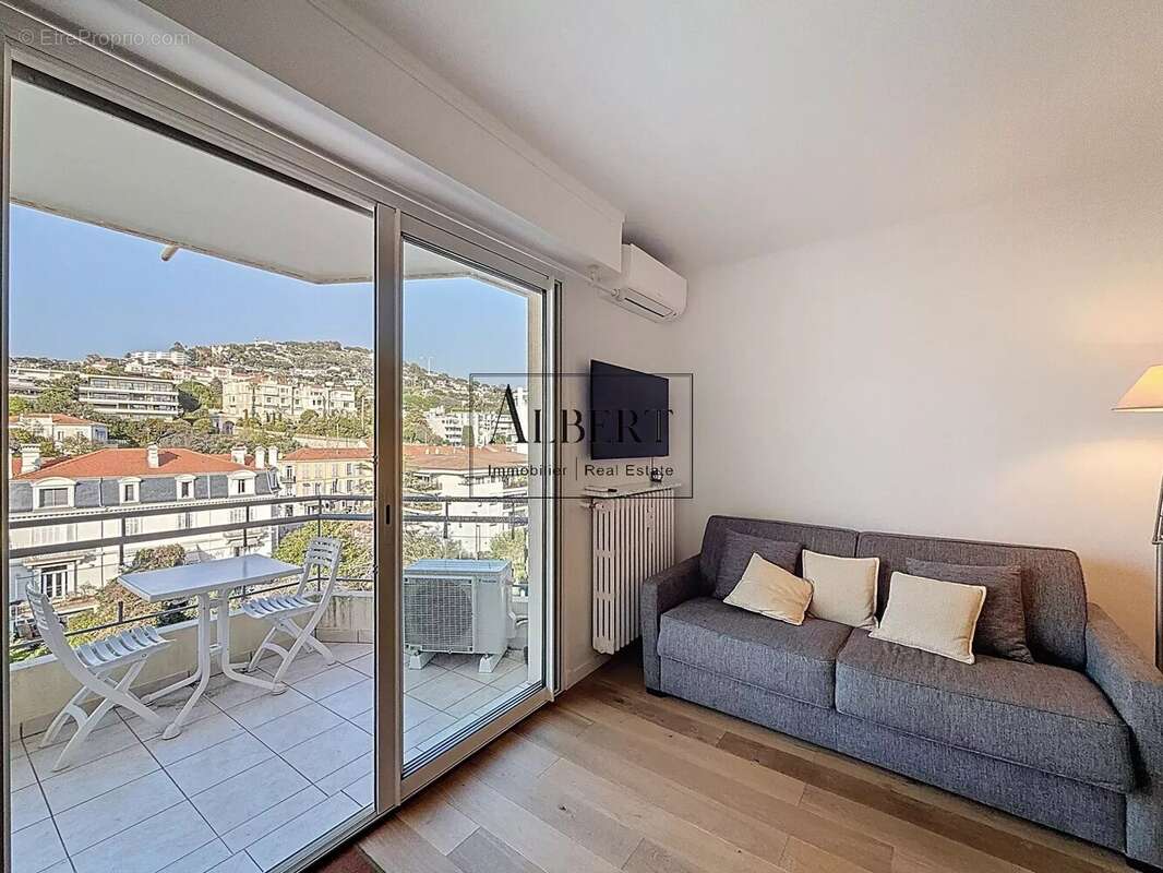 Appartement à CANNES