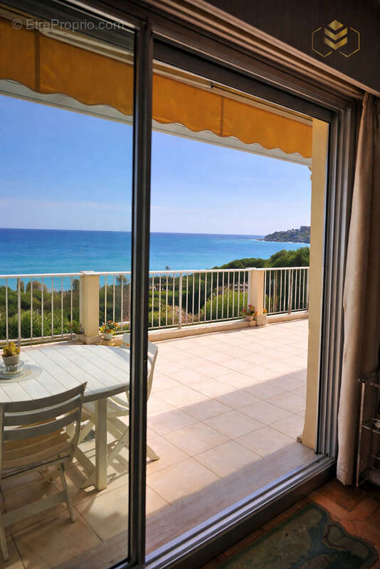 Appartement à ROQUEBRUNE-CAP-MARTIN