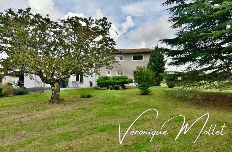 Maison à LIGNAN-DE-BORDEAUX