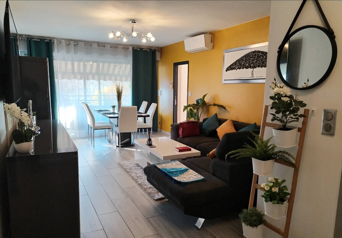 Appartement à NIMES