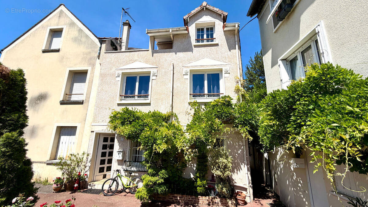 Maison à EVRY