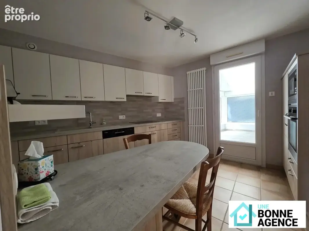 Maison 140 m² à Monteaux  - photo 3