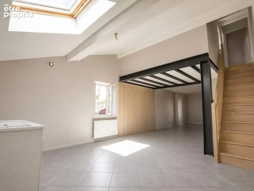 Appartement T3 - 2 chambres - centre village - photo 7