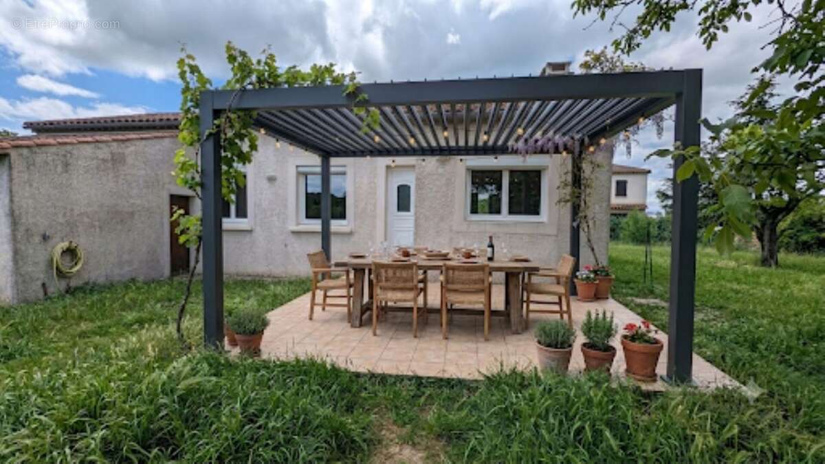 Villa T5 de 115 m2 avec vues panoramiques Pyrénées et Montagne Noire - photo 3