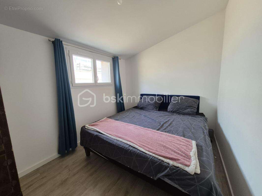 Appartement à CARQUEIRANNE