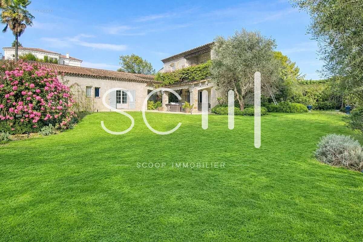 Maison à ANTIBES