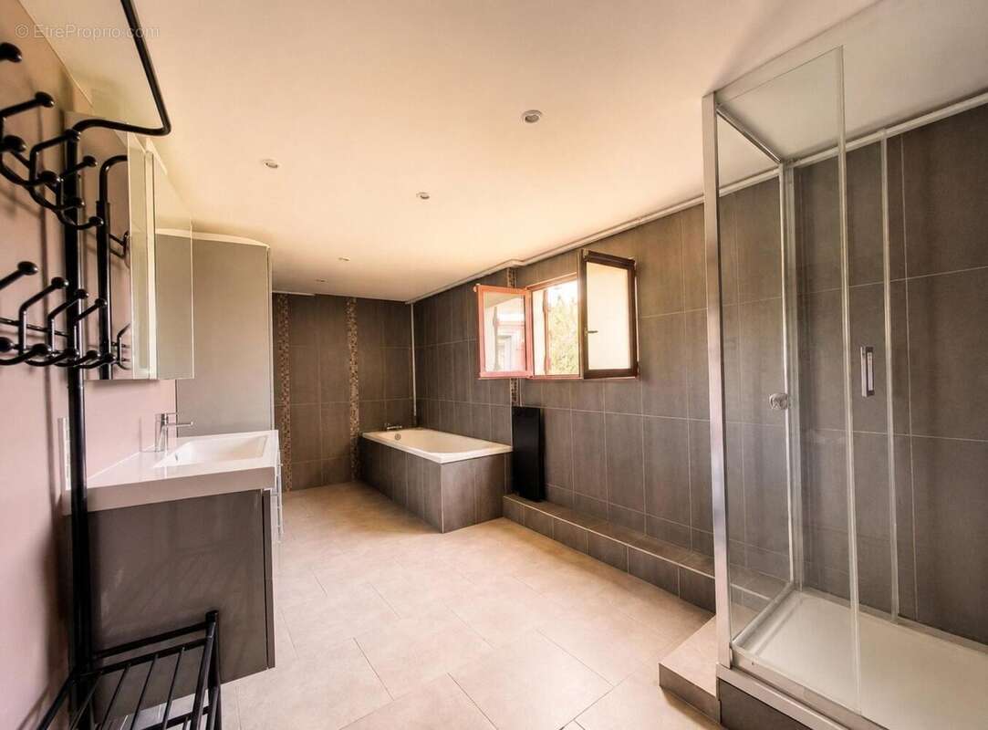 Maison 152 m² à Le Deluge  - photo 7