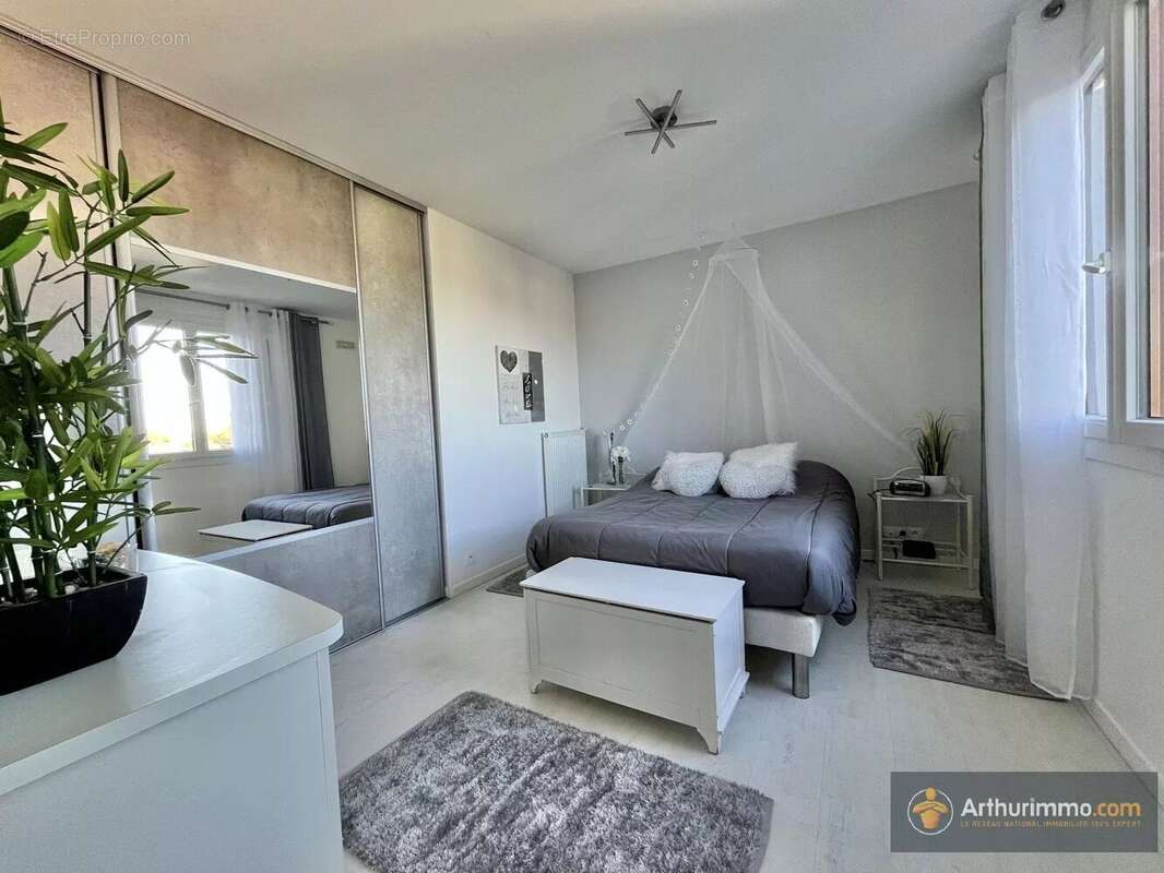 Appartement à LIVRY-GARGAN