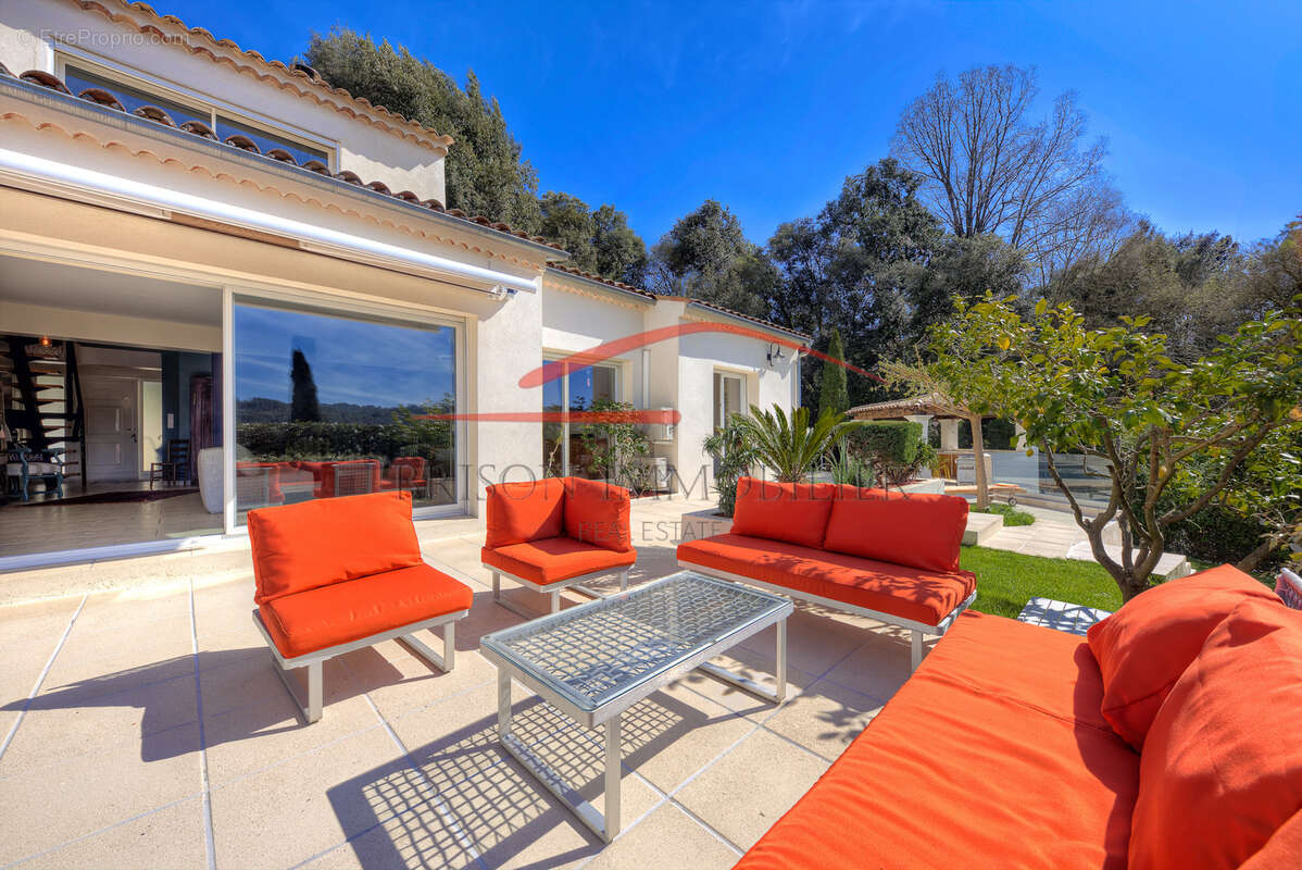 Maison à LA COLLE-SUR-LOUP