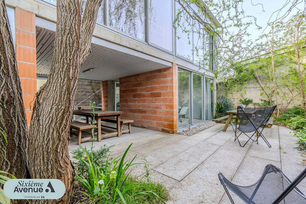 Appartement à BORDEAUX