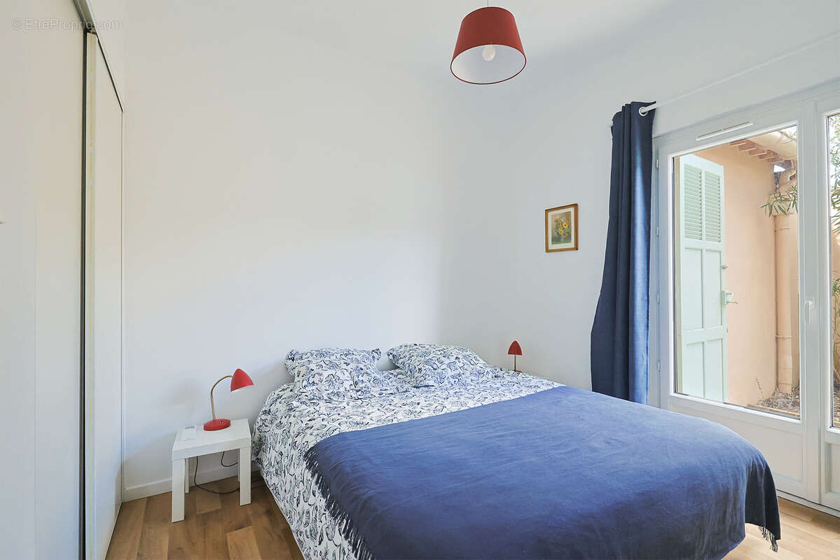Appartement à HYERES