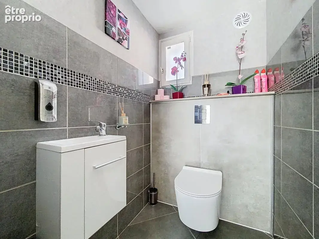 Maison - 3 Chambres - Dont 1 Suite parentale - Buanderie - Terrasse - Jardin - SPA - photo 23