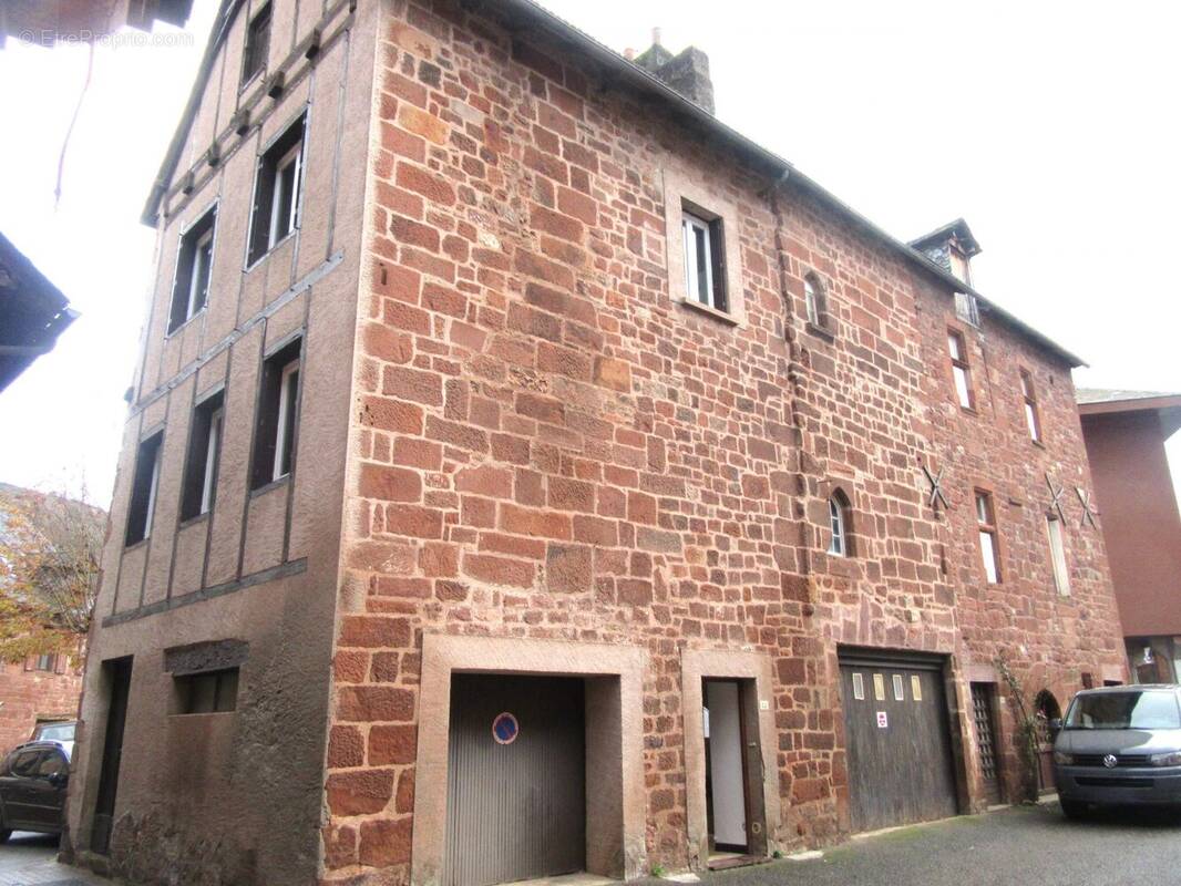 Maison à MARCILLAC-VALLON