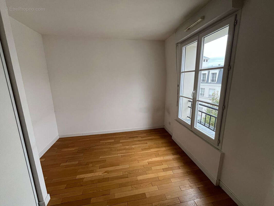 Appartement à CHAVILLE