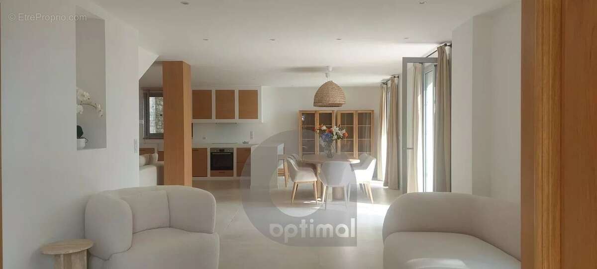 Maison à ROQUEBRUNE-CAP-MARTIN