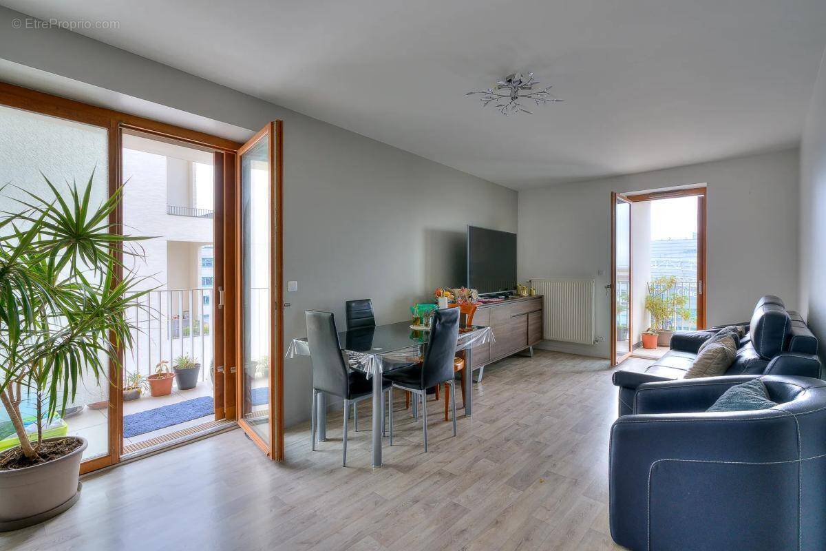 Appartement à MASSY