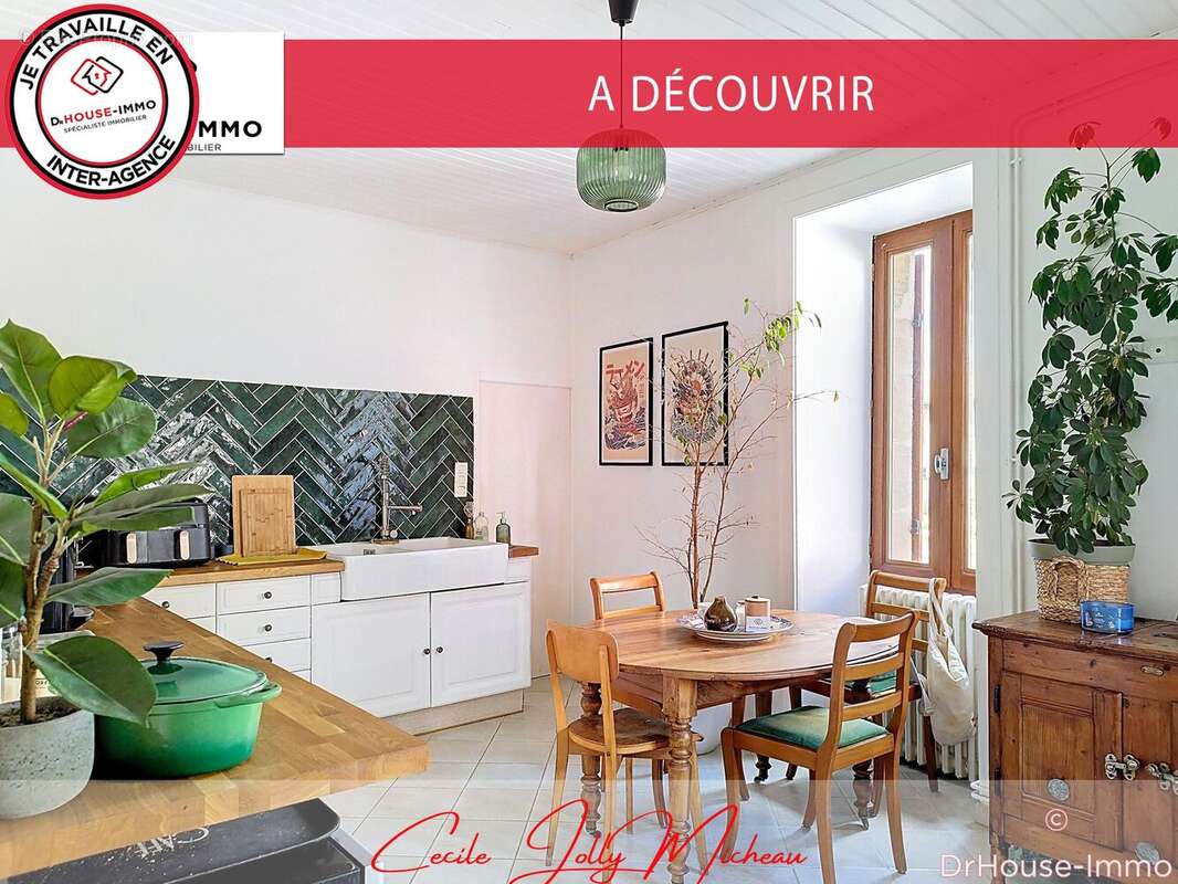 Maison à SAINT-GENES-DE-BLAYE