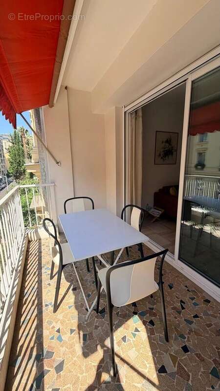 Nice – Avenue des Fleurs - 3 pièces terrasse - photo 10