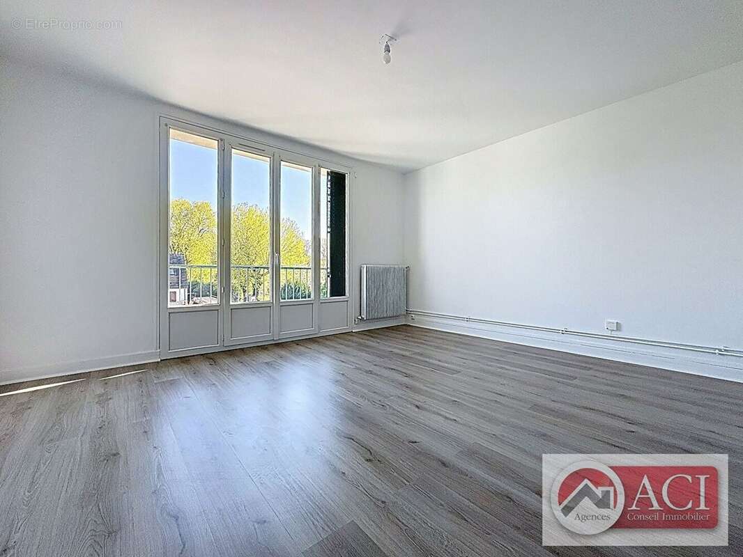 Appartement Gisors 1 pièce(s) 35.03 m2 - photo 2