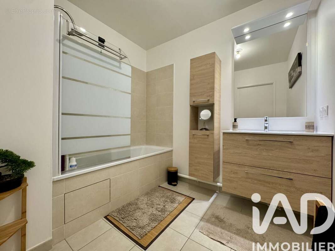 Appartement 67 m² à Corbeil-Essonnes  - photo 8