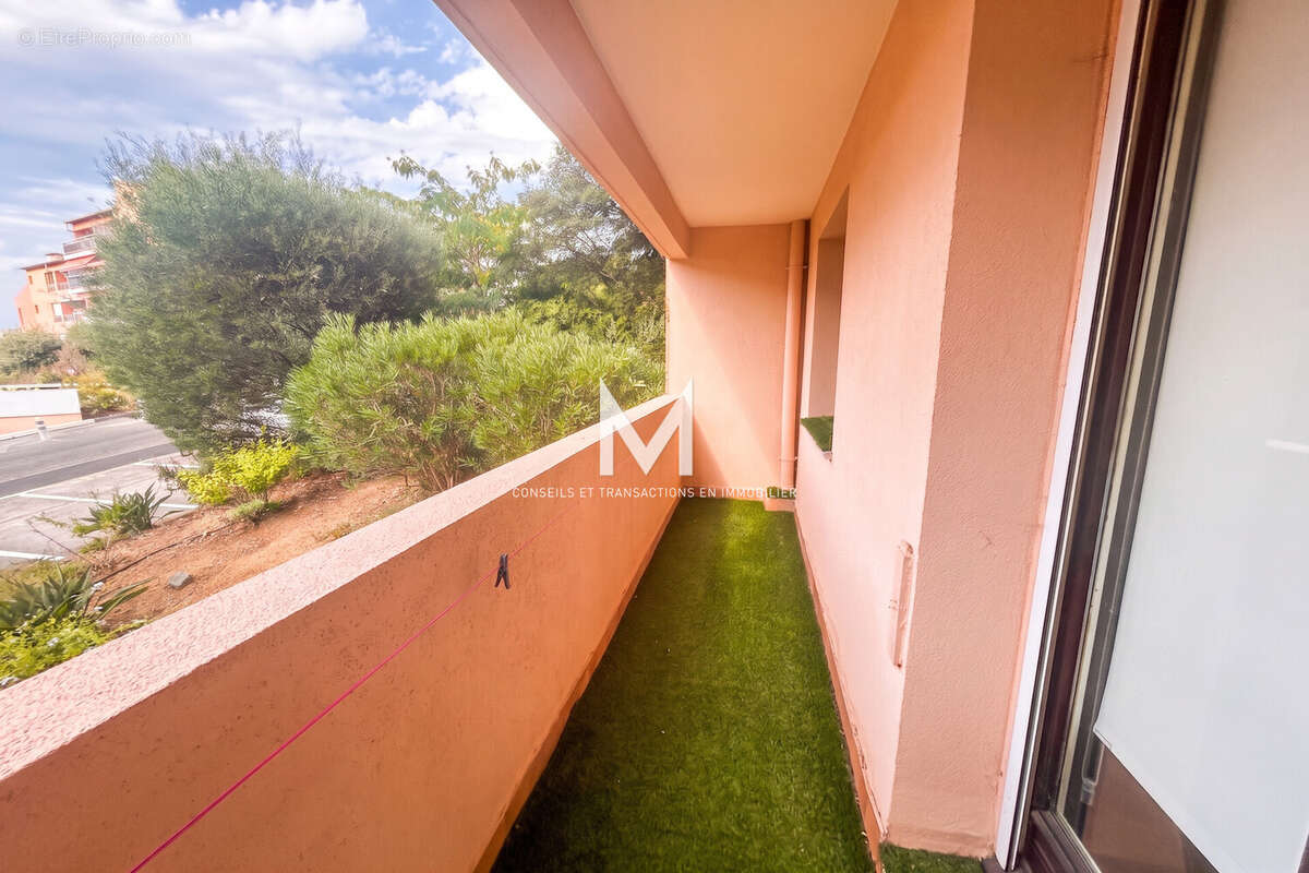 Appartement 33 m² à Sainte-Maxime  - photo 6