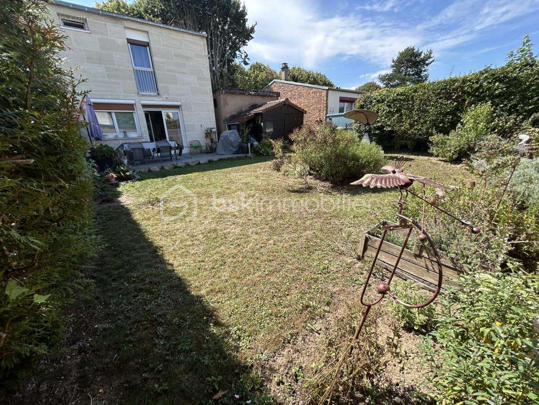 Maison à EPINAY-SOUS-SENART