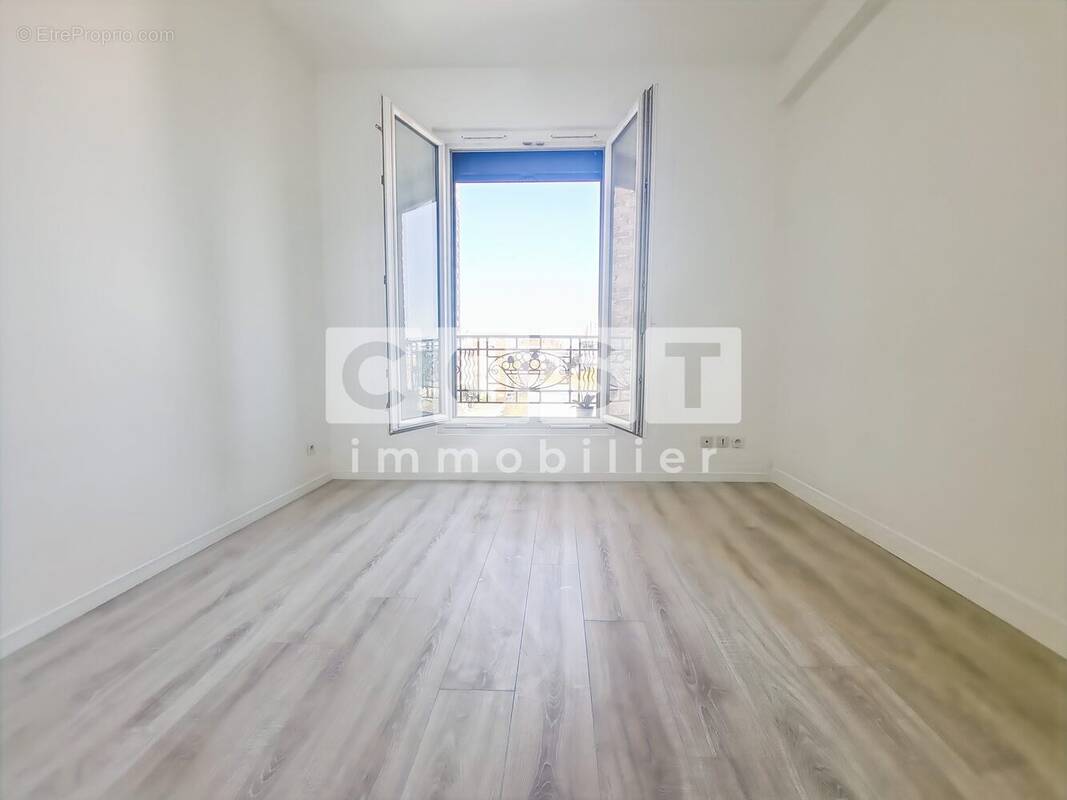 Appartement à BOIS-COLOMBES