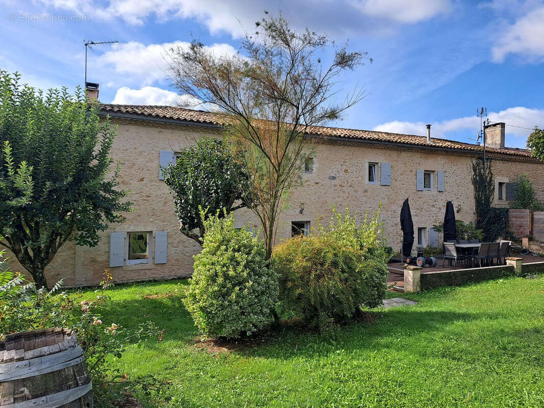 Maison à SAINT-LAURENT-DU-BOIS