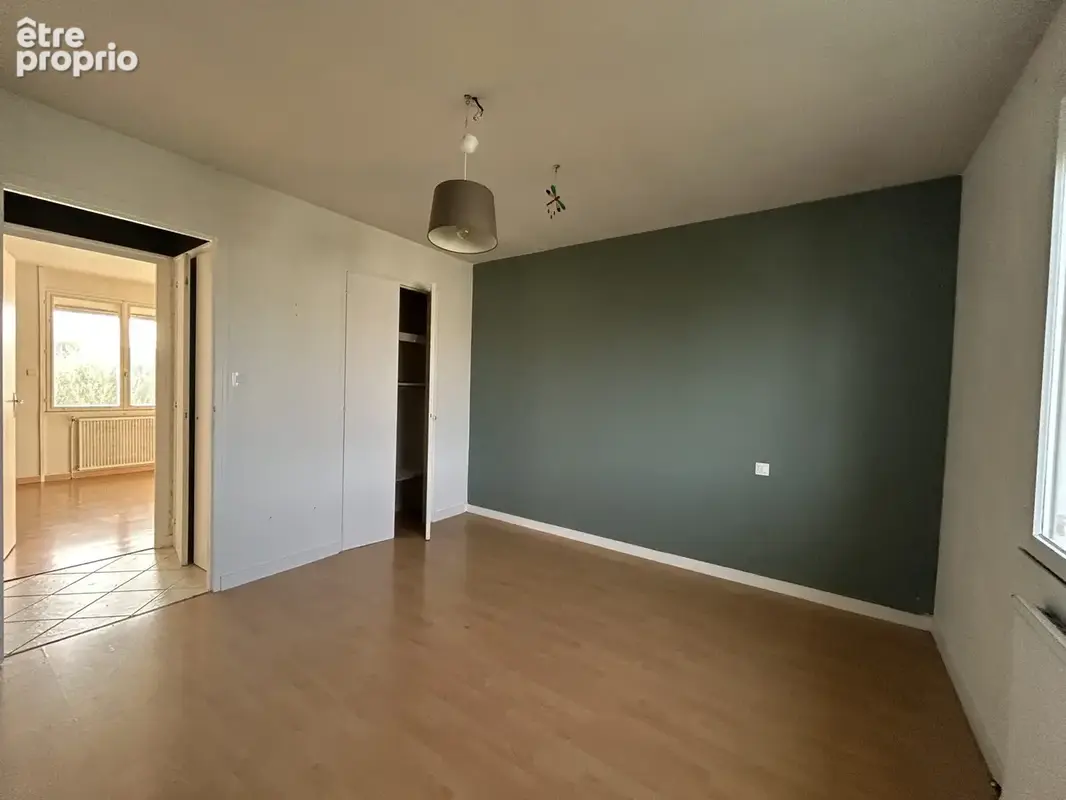 Maison 5 pièces 110 m² à vendre à Niort (79000) - photo 2