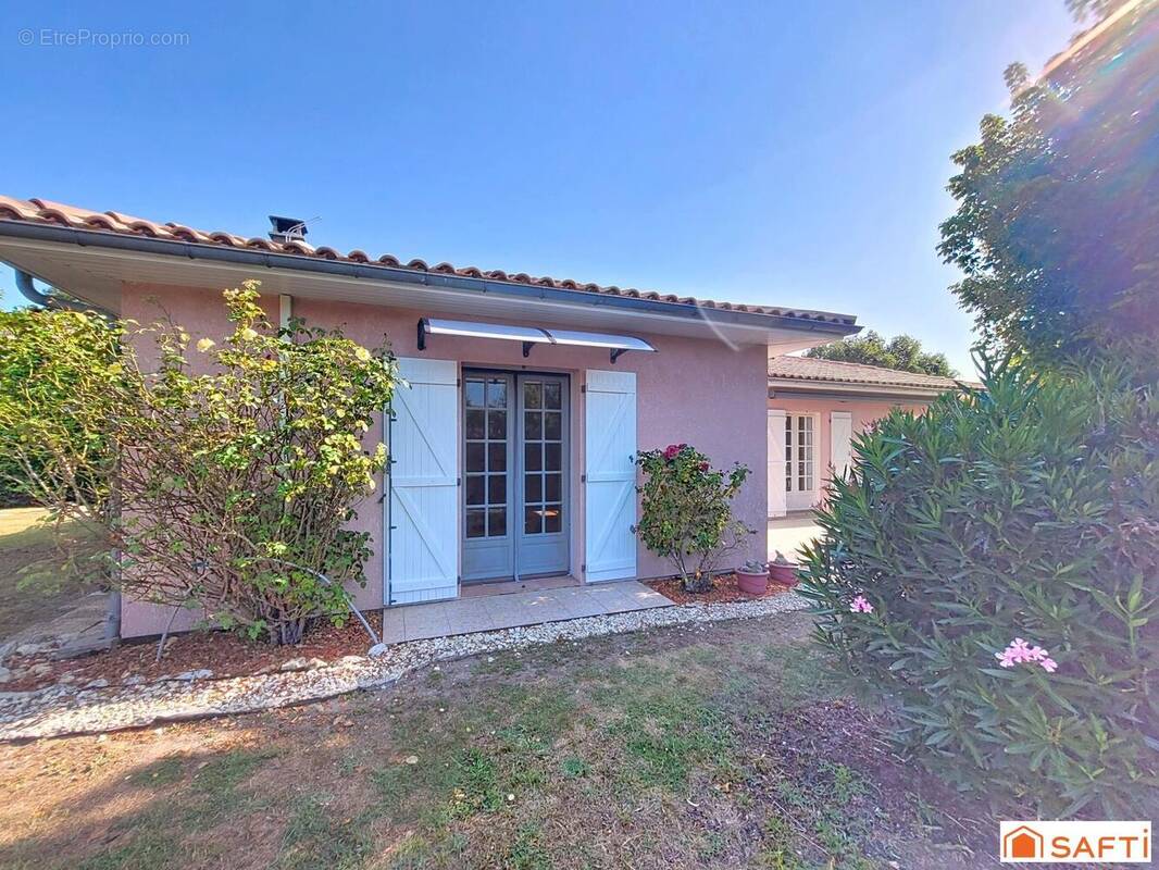 Photo 1 - Maison à CIVRAC-EN-MEDOC