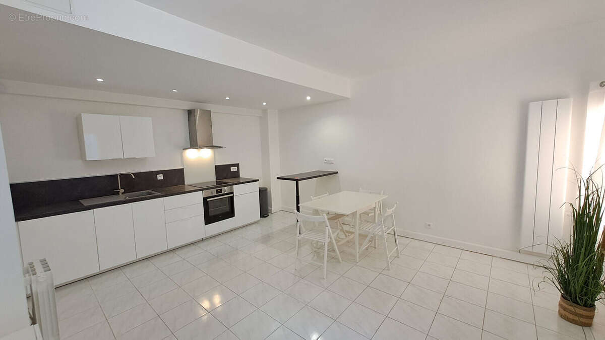 Appartement à CHEVREUSE