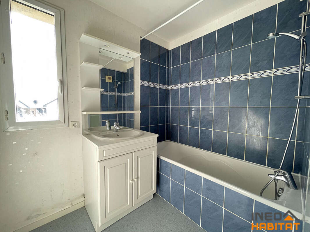 Appartement La Meziere 3 pièce(s) 66.21 m2 - photo 8