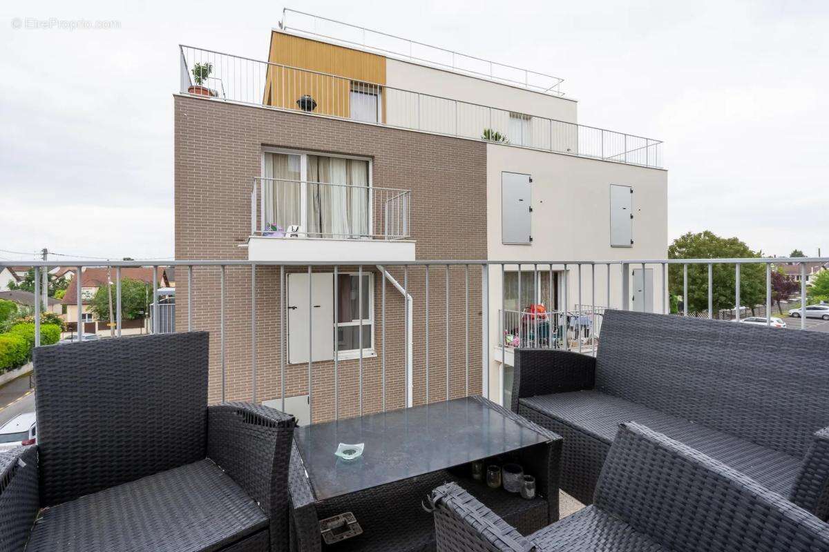Appartement à LIVRY-GARGAN