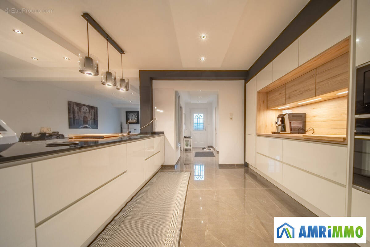 Maison à MORFONTAINE