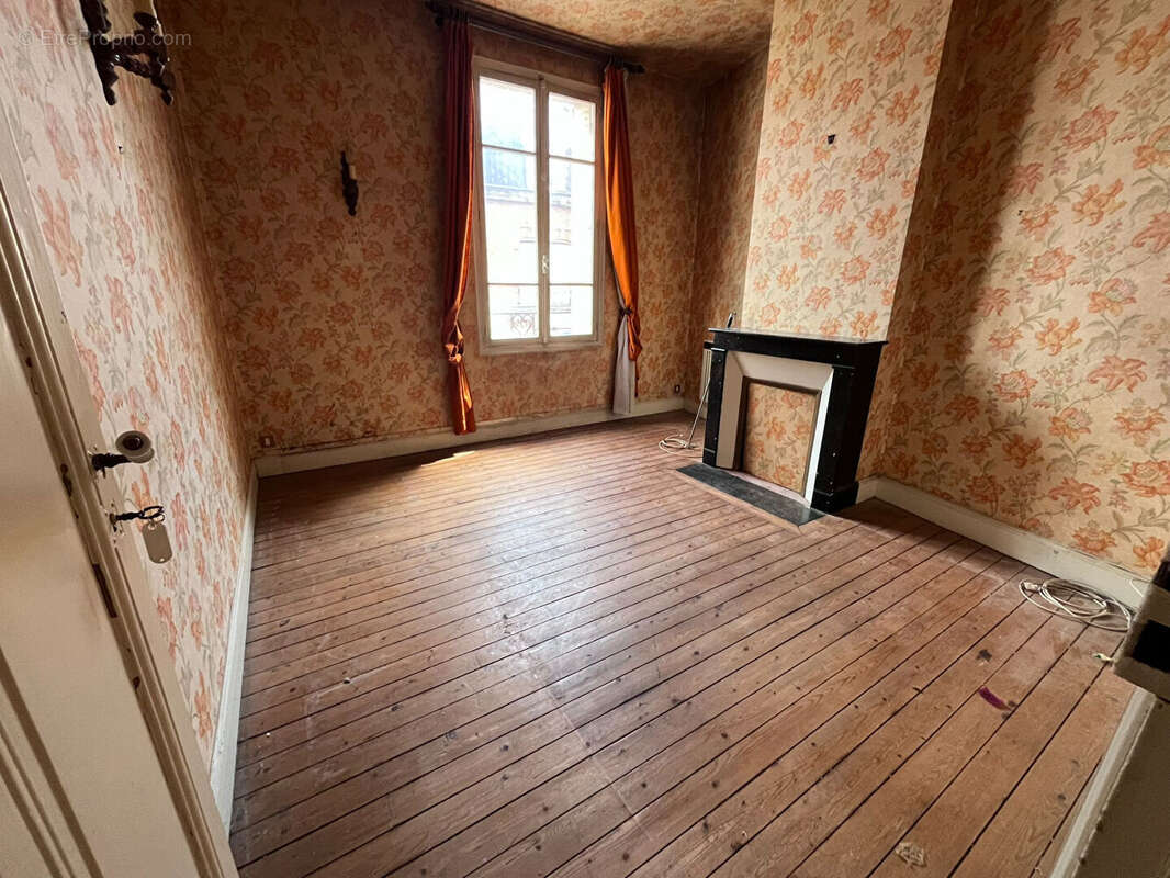Appartement à CHAUNY