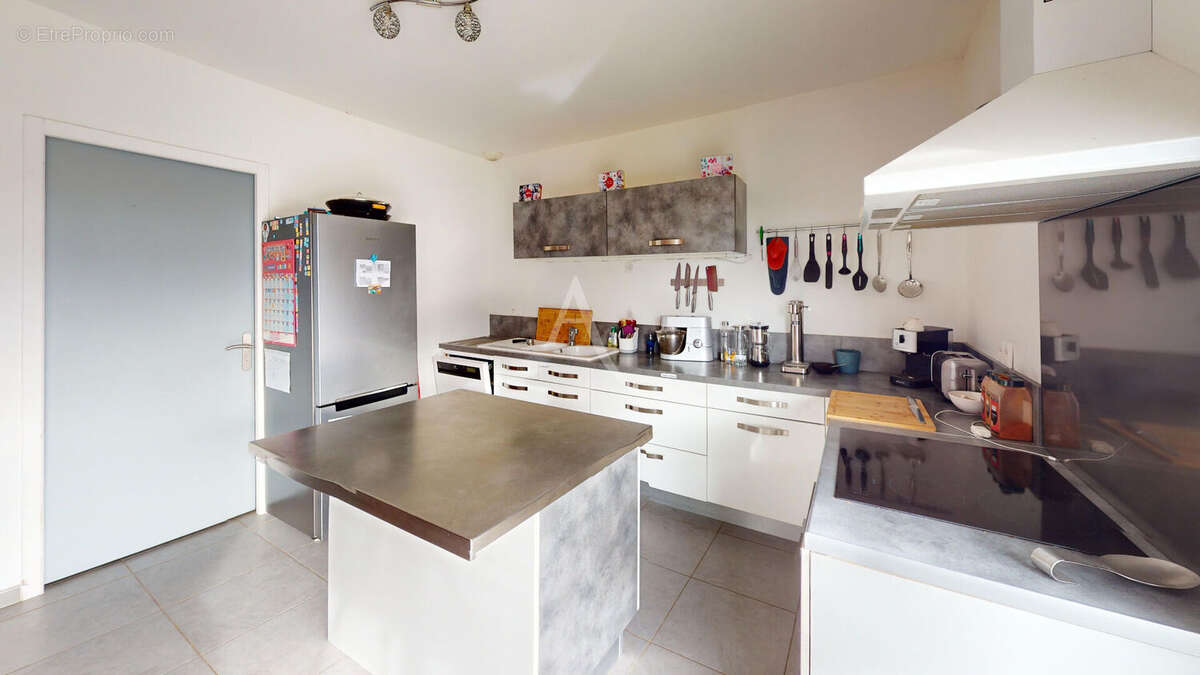 Maison à VOUNEUIL-SOUS-BIARD