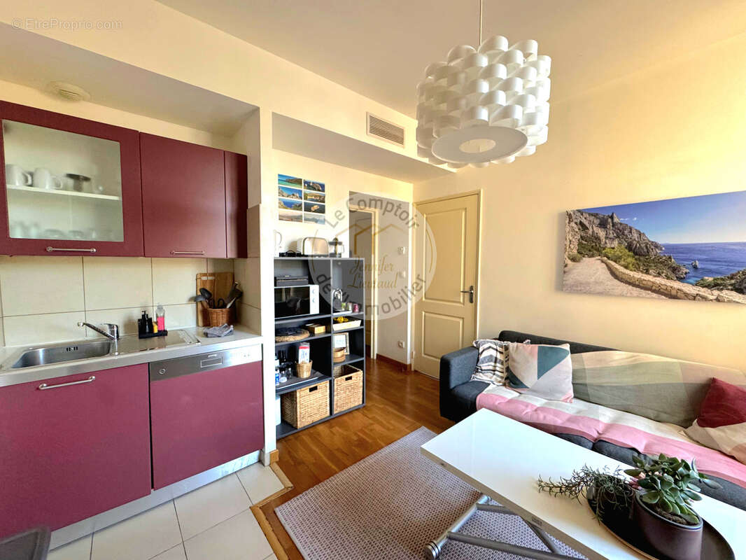 Appartement à MARSEILLE-2E