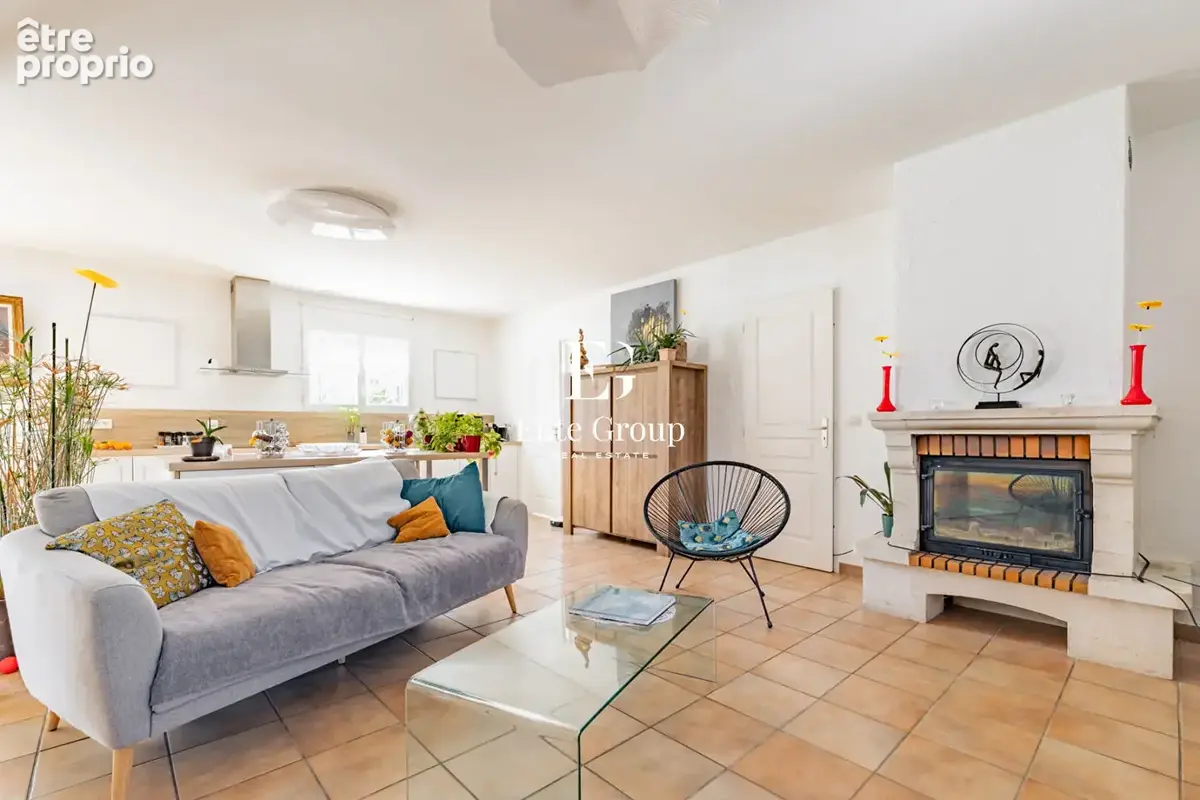 A Vendre Maison - Rochefort - 7 Chambres - 187 m² - photo 3