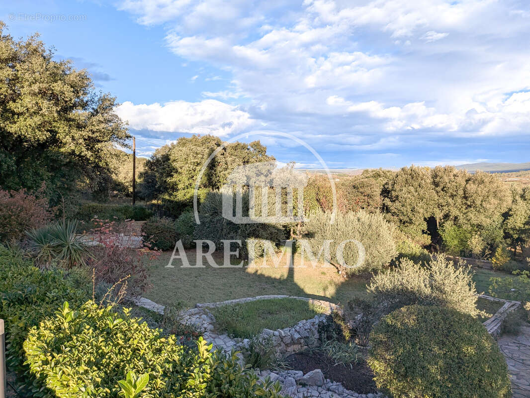 Maison à SAINT-MARTIN-DE-LONDRES