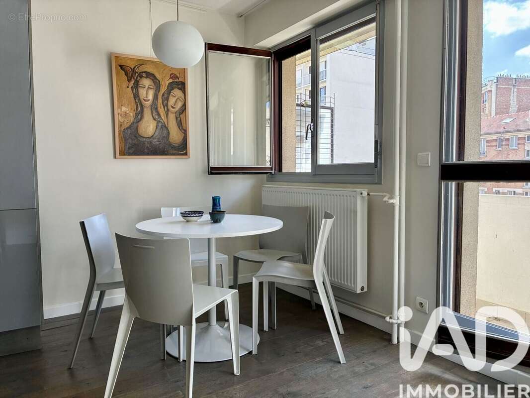 Photo 8 - Appartement à PARIS-20E