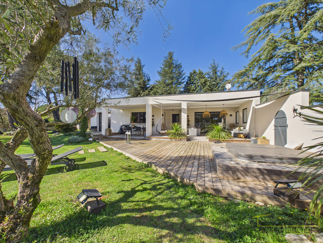 Maison à ALLAN