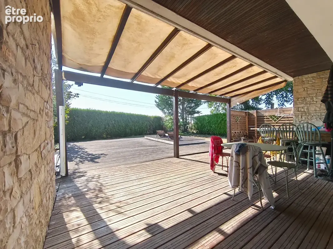 Maison rénovée avec piscine à Saint-Laurent-de-Cognac - photo 3