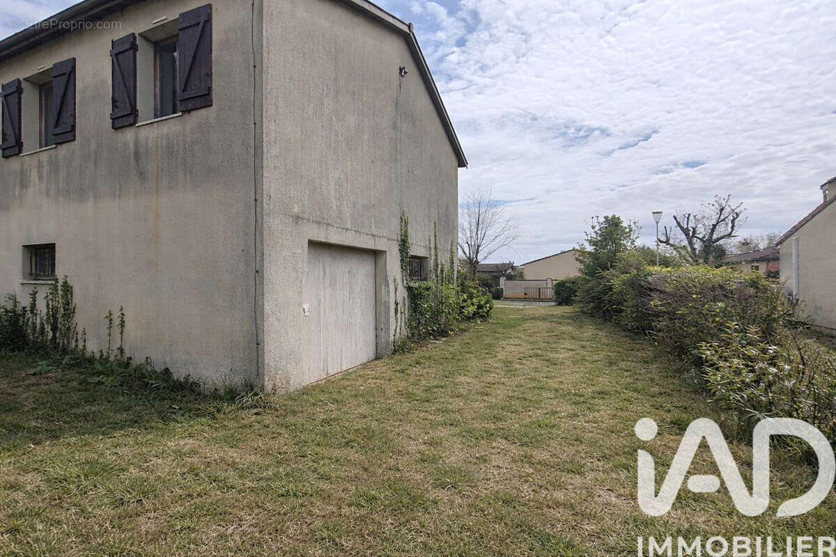 Photo 2 - Maison à VILLENAVE-D'ORNON